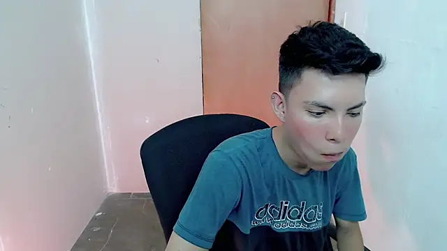 Alexxx lov online show from September 11, 2025, 1:11 pm