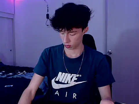 Juanmres online show from February 25, 2026, 8:52 pm