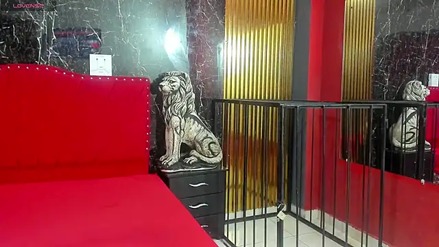  nicolesweet online show from December 3, 2025, 7:24 pm