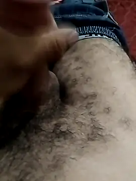 AKRAM akra online show from October 21, 2025, 4:06 pm