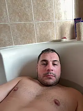 justeqqun online show from February 16, 2025, 4:10 pm