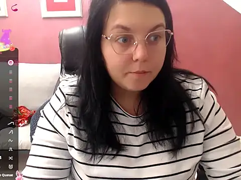 Wetandnaughtyxx online show from February 6, 2026, 10:00 am