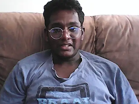 Puffzz online show from June 10, 2026, 10:49 am
