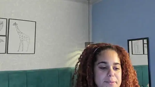 Snapshot of ninna_curly chatting on May 18, 2026, 3:17 am ninna curly online show from May 18, 2026, 3:17 am