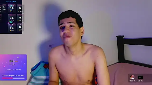 Snapshot of Santiago-Thompson chatting on February 10, 2026, 2:27 pm Santiago-Thompson online show from February 10, 2026, 2:27 pm