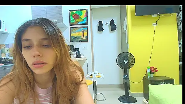 Alaiapink online show from June 19, 2026, 3:12 am