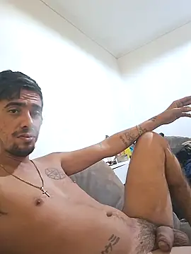 thallespessoa online show from February 6, 2026, 2:02 pm