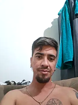 thallespessoa online show from September 19, 2025, 1:09 am