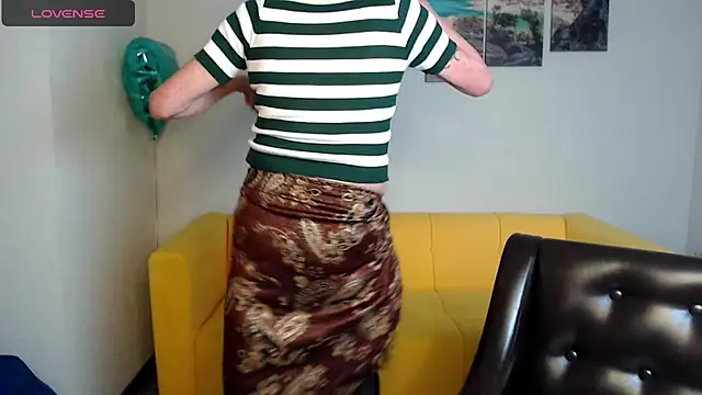 SexyGrandma  online show from March 16, 2025, 4:12 pm