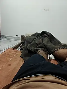 xmanrawan2 online show from October 27, 2025, 2:40 pm