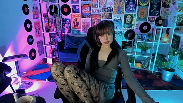 MisaPage online show from March 2, 2025, 8:57 pm