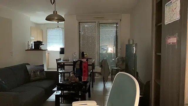 Funnyjul31 online show from September 12, 2025, 3:23 pm