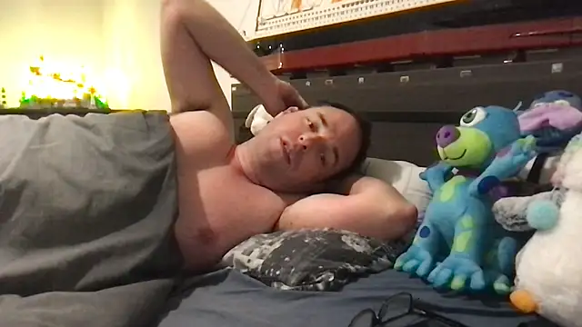 Funnyjul31 online show from March 7, 2026, 8:03 pm