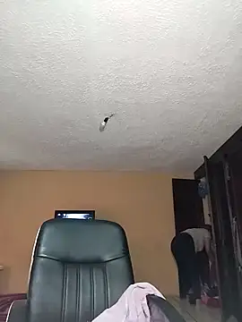 belenvaleria online show from March 8, 2025, 12:33 am