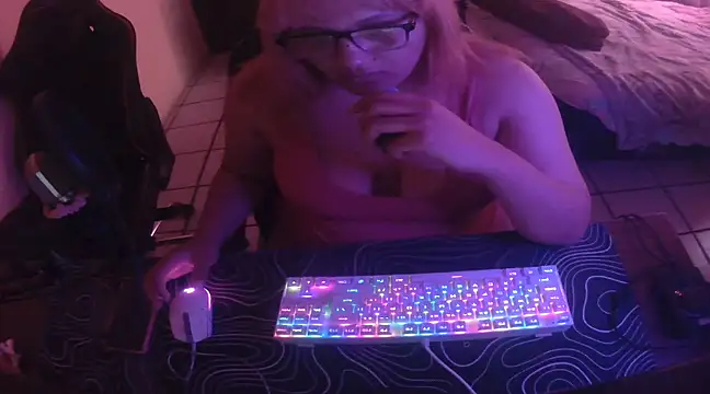 belenvaleria online show from February 1, 2025, 4:22 pm