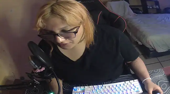 belenvaleria online show from February 2, 2025, 6:53 pm