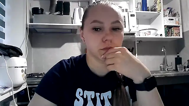 Misssweet s online show from September 11, 2025, 4:12 am