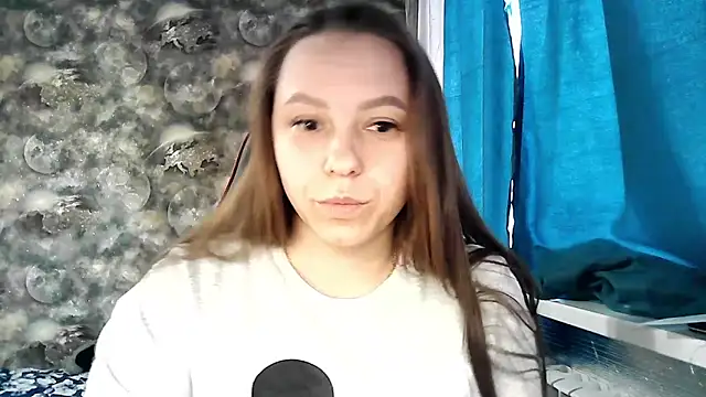 Misssweet s online show from April 29, 2026, 3:16 pm