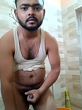guavam65 online show from April 23, 2026, 4:19 am