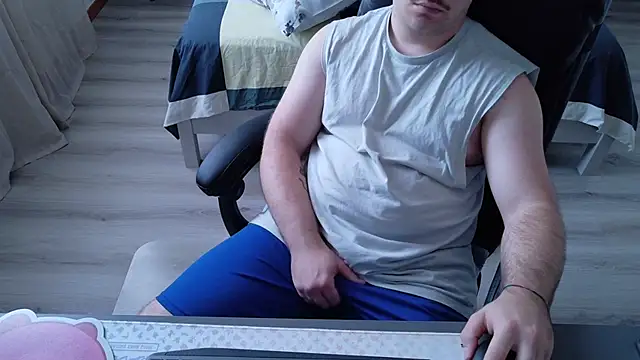 alexx0904 online show from September 22, 2025, 11:16 am