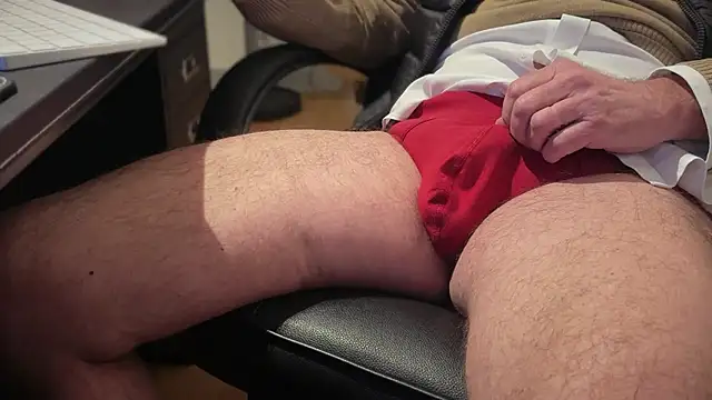 Snapshot of vincent1522 chatting on February 12, 2026, 7:24 pm vincent1522 online show from February 12, 2026, 7:24 pm