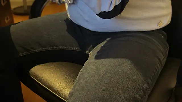 Snapshot of vincent1522 chatting on February 26, 2026, 7:25 pm vincent1522 online show from February 26, 2026, 7:25 pm