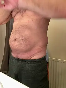 Snapshot of vincent1522 chatting on February 26, 2026, 7:19 am vincent1522 online show from February 26, 2026, 7:19 am