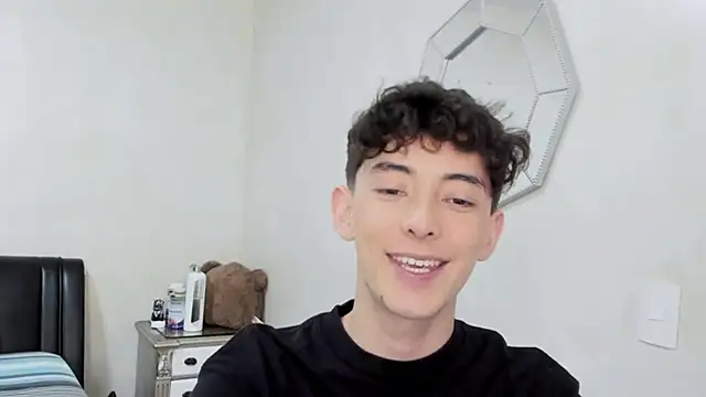 miketwink online show from March 7, 2026, 6:57 pm