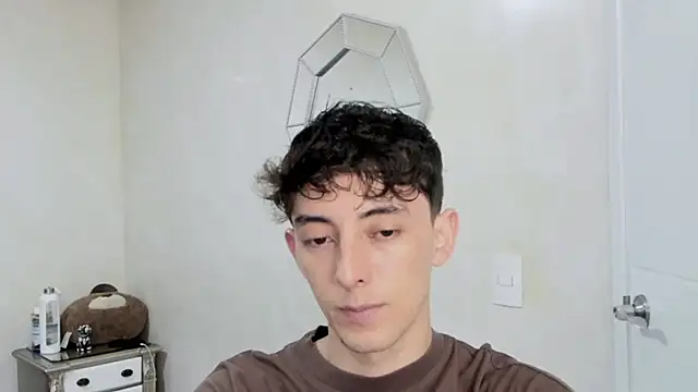 miketwink online show from March 8, 2026, 8:56 pm