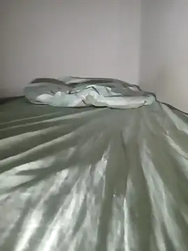 young hot baby online show from April 6, 2026, 8:10 pm