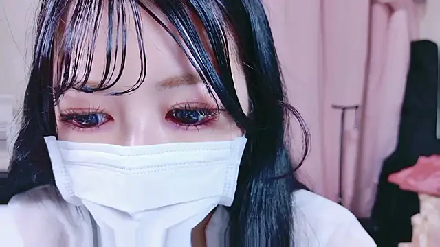 Snapshot of Megu-mimi chatting on February 25, 2026, 7:19 am Megu-mimi online show from February 25, 2026, 7:19 am