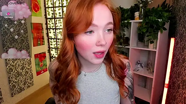 Maya Light online show from March 23, 2025, 2:04 am