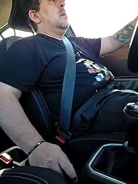 Snapshot of Usame_como_quieras chatting on March 13, 2026, 8:30 am Usame como quieras online show from March 13, 2026, 8:30 am