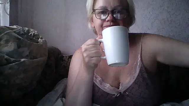 Mayya4321 online show from June 7, 2026, 6:18 am