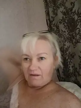 Mayya4321 online show from July 18, 2026, 5:38 am