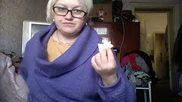 Mayya4321 online show from February 24, 2026, 10:49 am