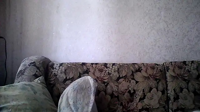 Mayya4321 online show from April 28, 2026, 9:46 am