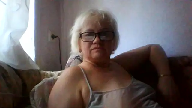 Mayya4321 online show from July 1, 2026, 7:52 am