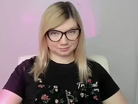 Lola moree online show from October 6, 2025, 11:33 am