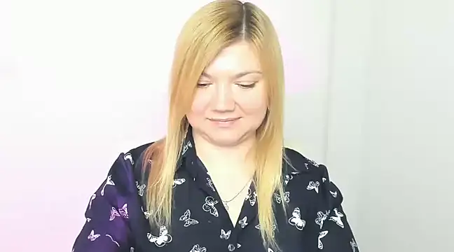 Lola moree online show from March 18, 2025, 3:22 pm