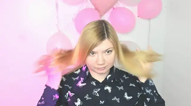 Lola moree online show from March 11, 2025, 12:17 pm