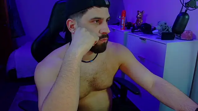 lucas kazimm online show from March 3, 2025, 9:05 pm