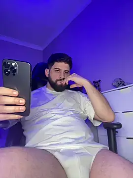 lucas kazimm online show from February 25, 2025, 9:58 pm