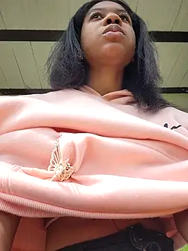 Zaira Rose  online show from October 25, 2025, 3:01 pm