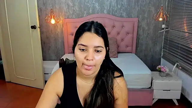 Hadley  online show from July 12, 2026, 2:01 am