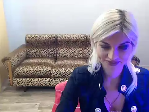 SexyBeatriice online show from October 16, 2025, 6:32 am