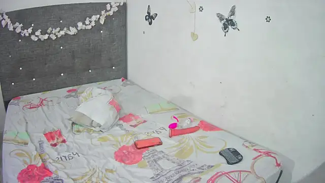 rous daniela01 online show from February 12, 2025, 12:37 am