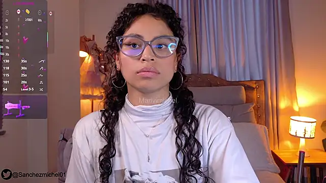 Marivimichel1 online show from November 14, 2025, 10:52 am