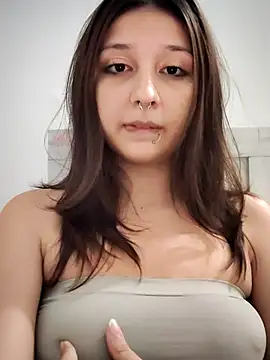 Maiden-Hot online show from July 5, 2026, 9:54 pm