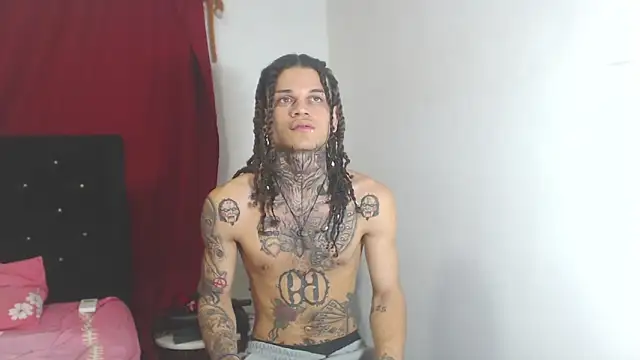 hot man05 online show from March 16, 2025, 8:32 am